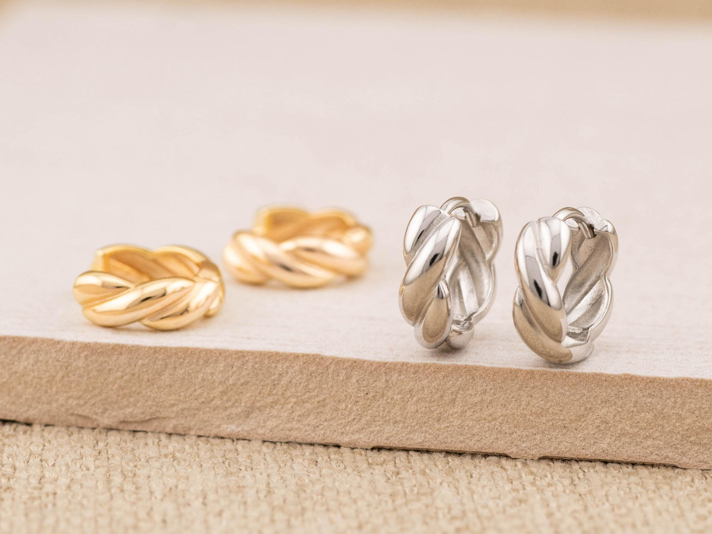 Chunky hoop earring, 14K gold twist small huggie hoop, hinge hoop clicker, 10mm hoops for stacking, hypoallergenic tarnish free, gift ready