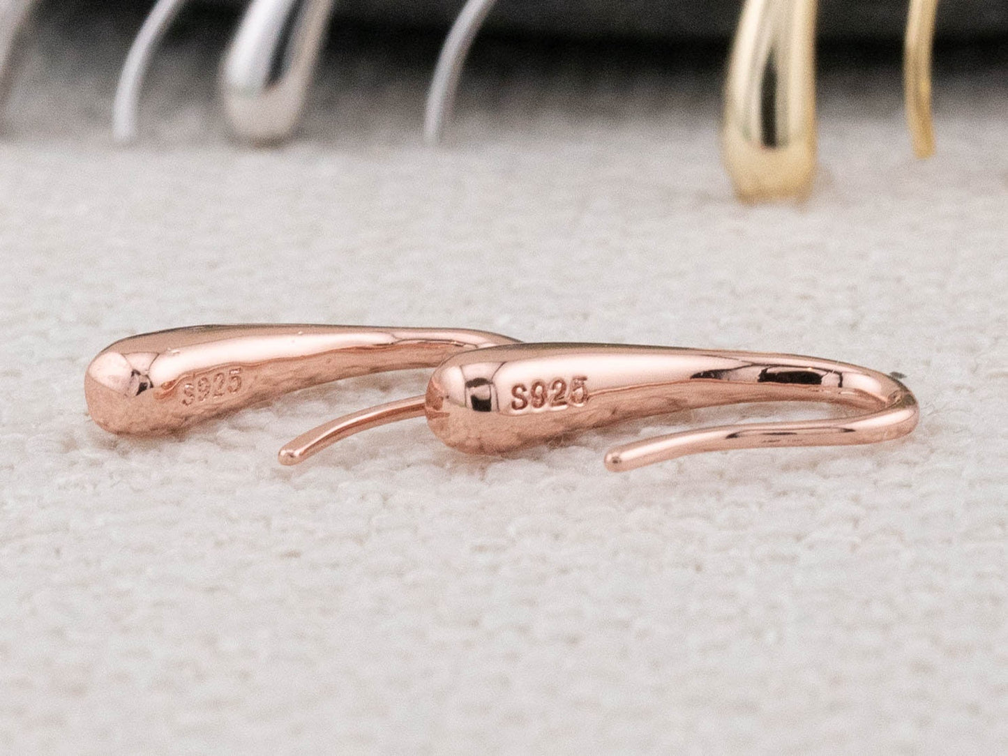 Droplet minimalistic earring