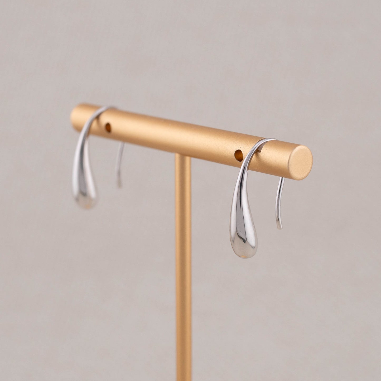 Minimalist water drop geometric hook earring